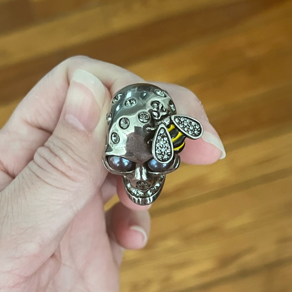 Alexander McQueen Skull Ring - Picture 11 of 16
